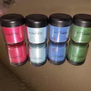 MAC Pigment Bundle Bright Fuchsia